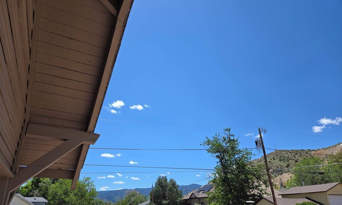 Canon City House | Breathtaking views of the Moutains close to downtown