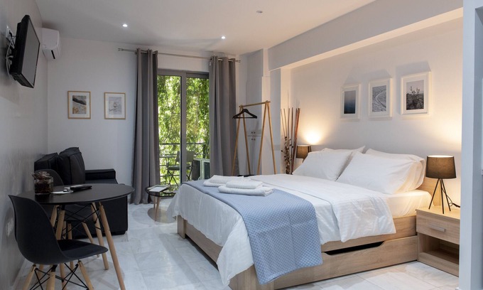 Ilisia Apartment | Bright Eco Studios