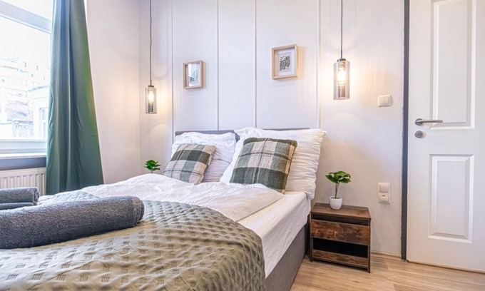 Funfhaus Apartment | Bright & Modern Room in Vienna’s Meidling District