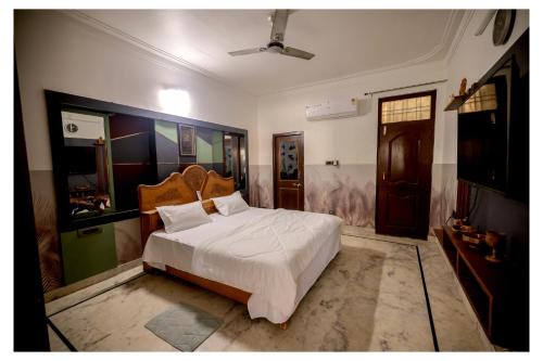 Udaipur Apartment | Brijwasi Bhawan