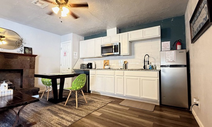Central Oklahoma City Apartment | Budget-friendly Studio in OKC Private Entry 20-3