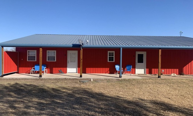 Blackwell Other | BunkHouse, hunters home away from home
