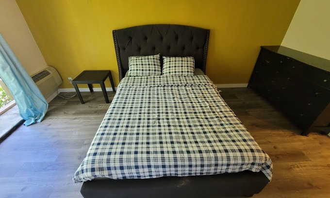 Beverly Hills Hotel | (C08) Lovely LA Privately Studio Apartment