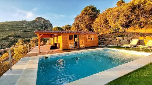 El Gastor Ski Chalet | Cabaña 99 by Villamya