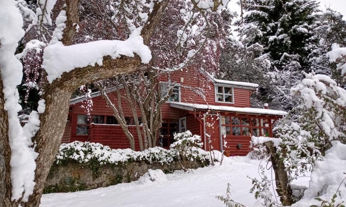 San Carlos de Bariloche Ski Chalet | Cabaña atelier de arte