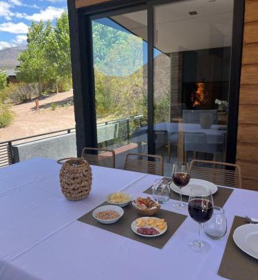 Cuyo Apartment | Cabaña de alta categoría en Vistacalma, Potrerillos