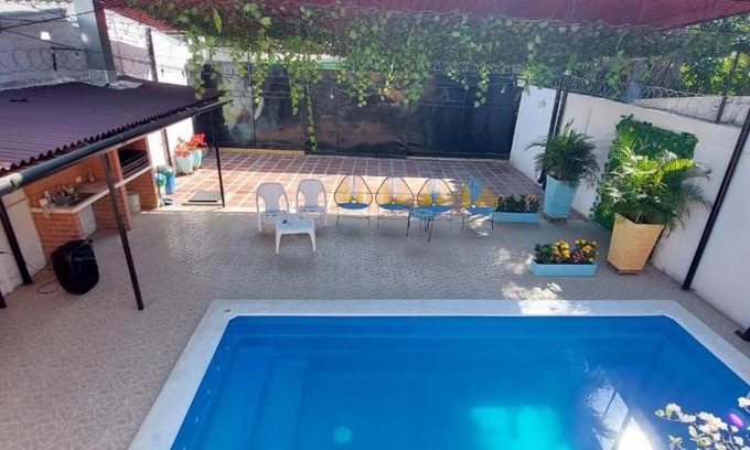 Papare House | CABAÑA LAS MARIAS, Climatizada, Piscina y BBQ