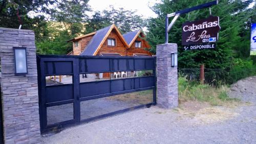 Lago Puelo Ski Chalet | CABAÑAS LOS PATOS