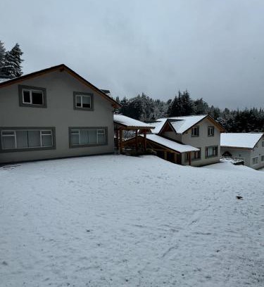 Llao Llao Ski Chalet | Cabañas Rincón del Angel