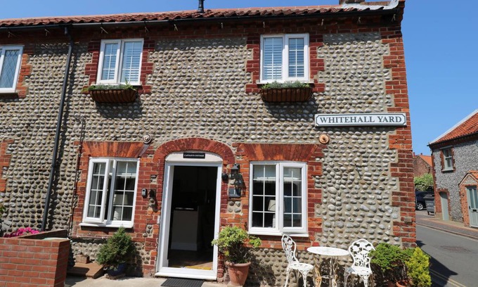 Sheringham Cottage | Cabin ∙ 1 bedroom ∙ 2 guests