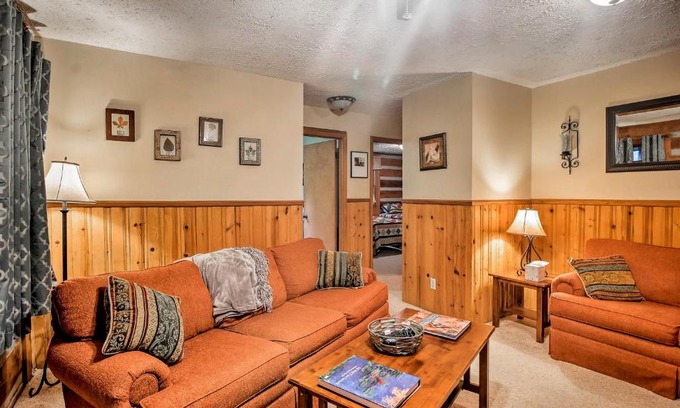 Bryson City House | Cabin with Mountain View