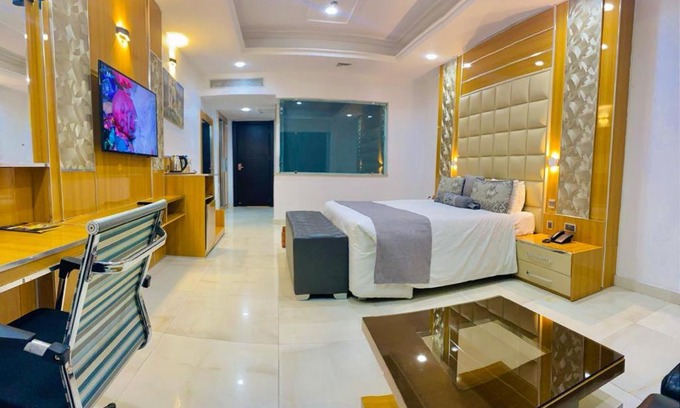 Lekki Phase 1 Hotel | Caesar's Luxury Hotel