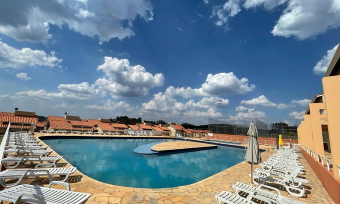 Mairinque Cottage | Camas Confortáveis, Churrasqueira, Jacuzzi Aquecida, sol o ano Inteiro e Paz!
