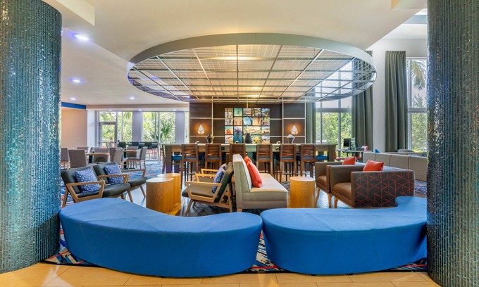 Dania Beach Hotel | Cambria Hotel Ft Lauderdale, Airport South & Cruise Port