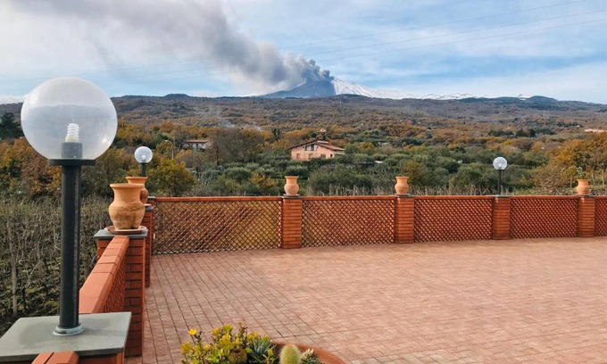 Piedimonte Etneo Apartment | Camia Etna House