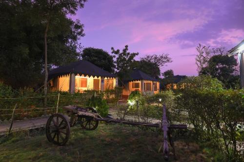 Chandrapur Hotel | Camp Serai Tiger TADOBA