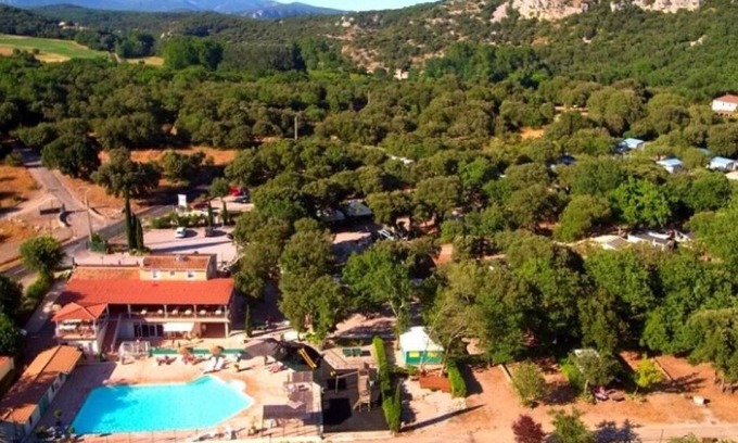 Brissac House | Camping - eehdhh - Studio Apartment, Sleeps 6