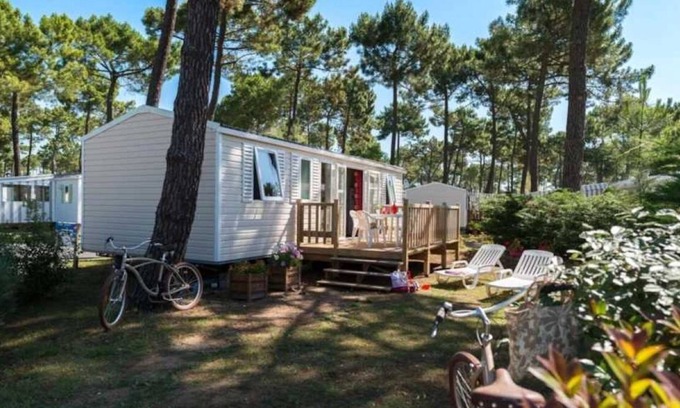 Les Mathes House | Camping - Funpass inclus - Piscine - ccaegfg