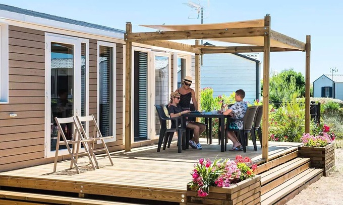 Vendres Ski Chalet | Camping Les Mûriers * - Luxury Chalet 3 Rooms 4 People Air Conditioned + TV