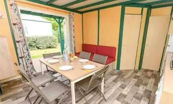 Jard-sur-Mer Ski Chalet | Camping Paradis - La Pomme De Pin - Chalet Pour 6 Personnes
