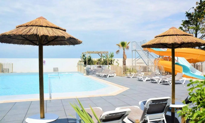 LHoumeau House | Campsite Au Petit Port de L'Houmeau* - 3 Room Mobile Home 4 People