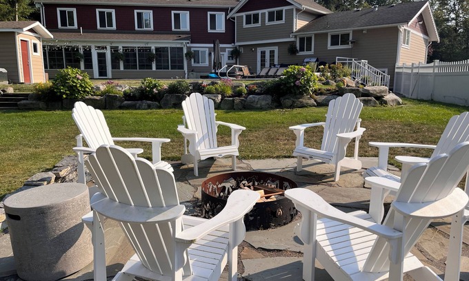 Langley Other | CANADIAN GIFT: 40% off at Sierra Stables Country Hideaway π¨π¦ (applied)