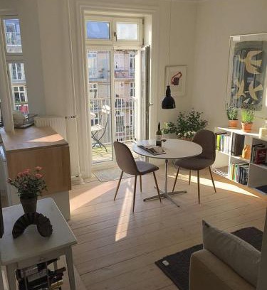 Christianshavn Apartment | Canal Quiet apt