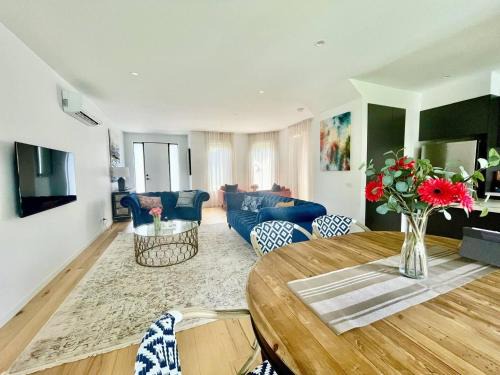Capel Sound House | Capel Luxe