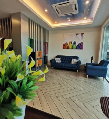 Kampung Air Hotel | CAPITAL EXPRESS
