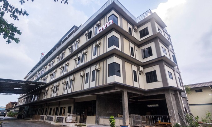 Batam Hotel | Capital O 1867 Kara Guest House