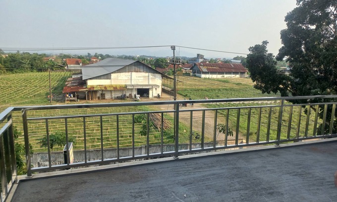 Banyumas Hotel | Capital O Guest House Kpri Sejahtera