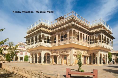 Sindhi Camp Hotel | Capital O Swastika