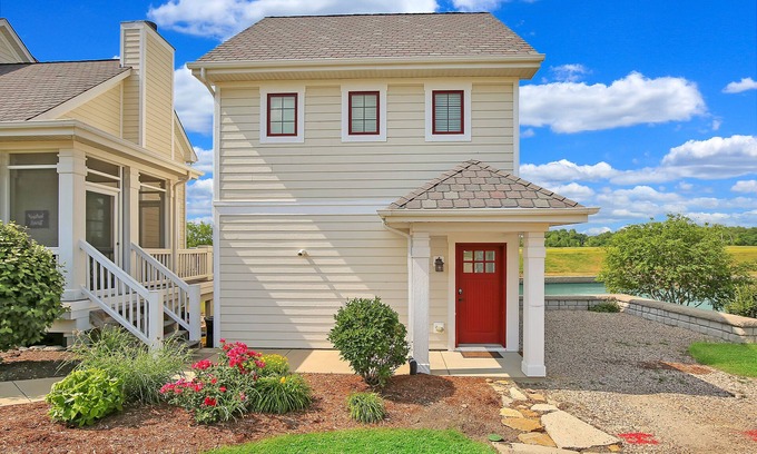 Ottawa House | Carriage House | 0 Bed, 1 Bath