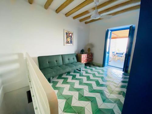 San Vincenzo House | Casa Avocado - in the center, with a view and quiet