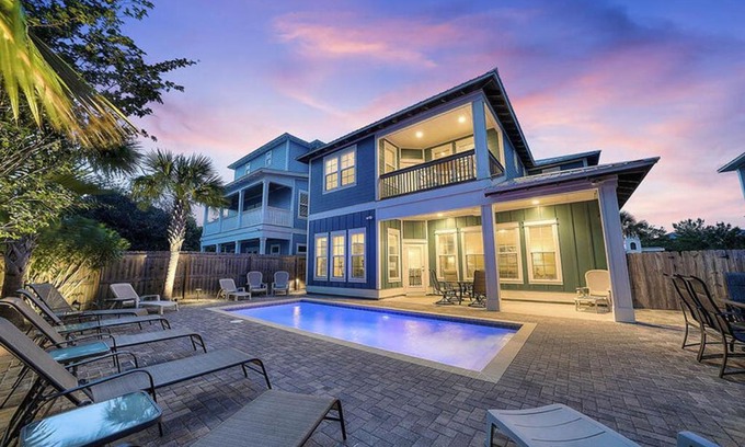 Frangista Beach House | Casa Azul by Five Star Properties