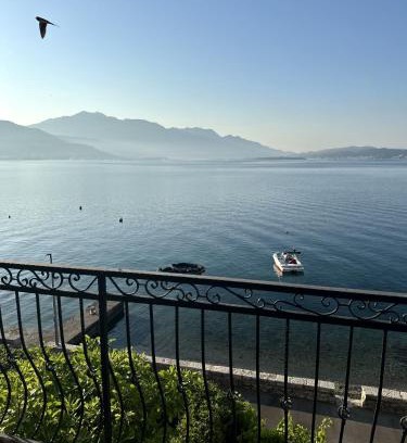 Bijela House | Casa Azzurra Bijela Montenegro