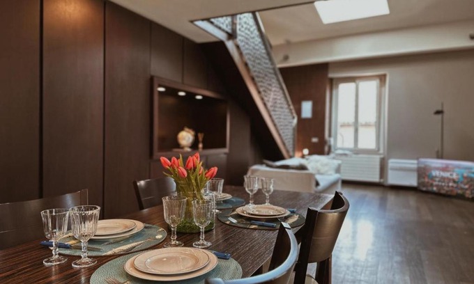 Lecco Apartment | Casa Cavour Lecco - Downtown Design Penthouse