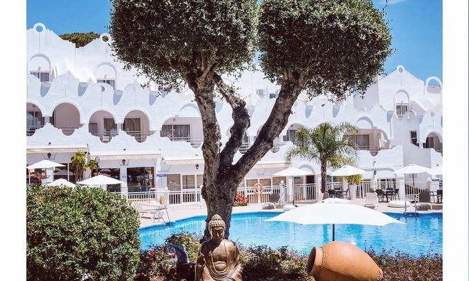 Urbanizacion Hacienda las Chapas House | Casa Chico Al Mar, A Fantastic 2 Bedroom Townhouse.