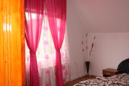 Resita House | Casa Dănuț