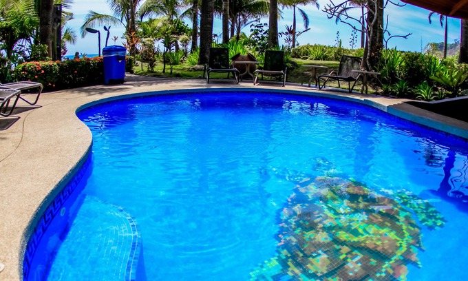 Playa Hermosa Apartment | Casa de Playa - Marea Brava Condos