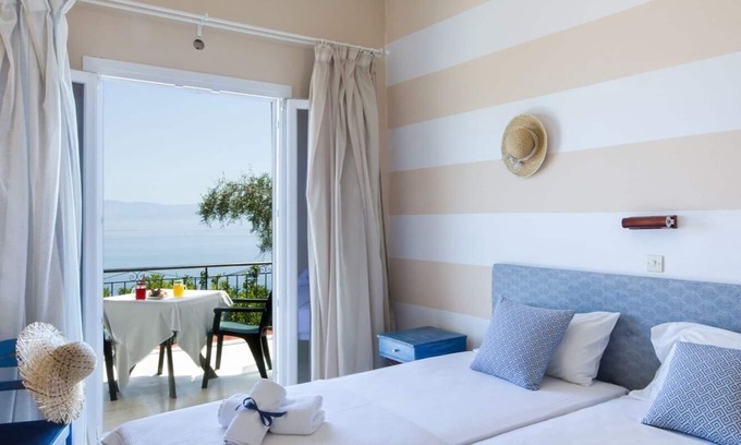 Dafnata Bed & Breakfast | Casa dei Venti - Cozy Double Sea View Room