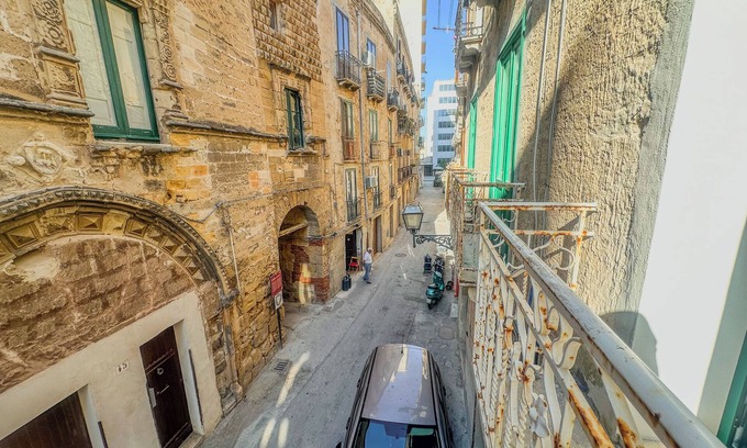 Trapani City Centre Apartment | Casa Iraci La Nostra Sicilia