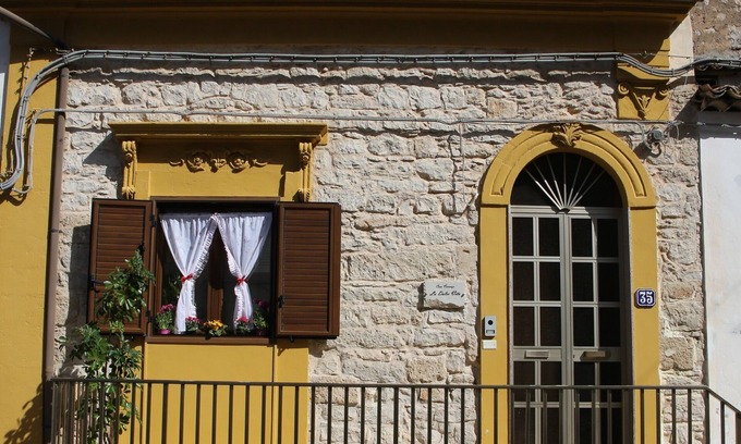 Santa Croce Camerina House | Casa La Dolce Vita, sophisticated home a few miles from the sea- CIR 19088010C213652