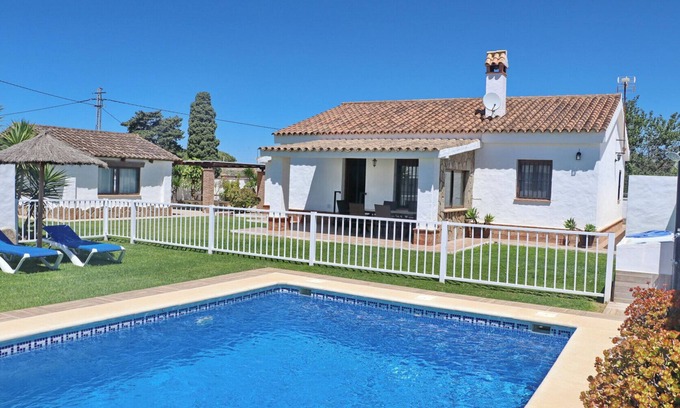 Chiclana de la Frontera Ski Chalet | Casa Mari Carmen .