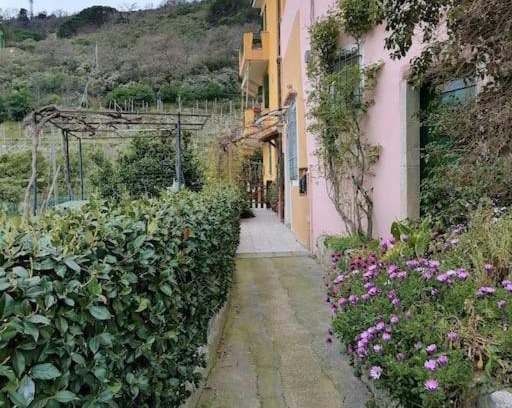Finale Pia House | Casa Ninetta, tra mare e natura.