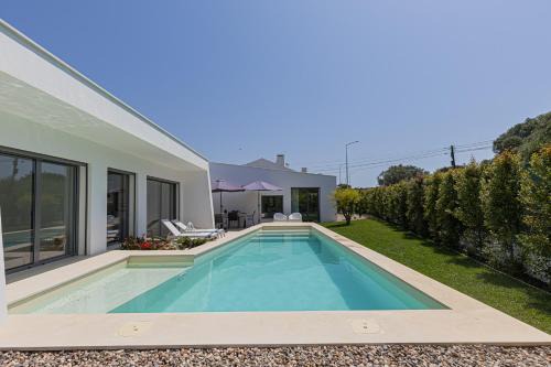 Castelo House | Casa Nova da Azóia