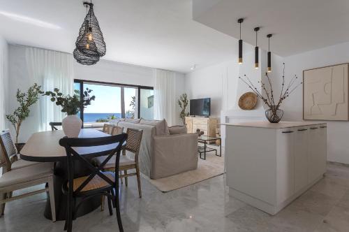 Buenas Noches House | Casa Primera Línea 4 dormitorios