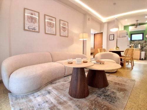 Hipodromo Apartment | Casa Veda 1 Beautiful close to all Generator