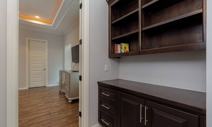 North Ridge Park House | CasaBay charming house in the best neighborhoodnwelcome to CasaBay!