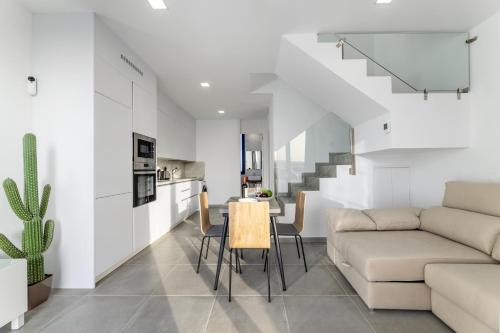 Playa Honda House | Casahost Casa Air